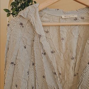 dressup boutique front tie top